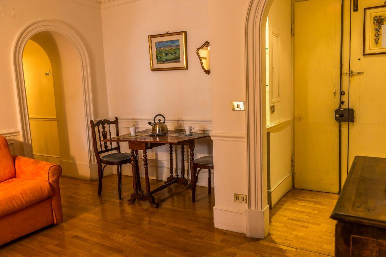 مبيت وإفطار روما Martina House المظهر الخارجي الصورة